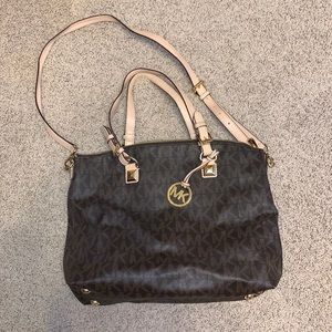 Michael Kors purse